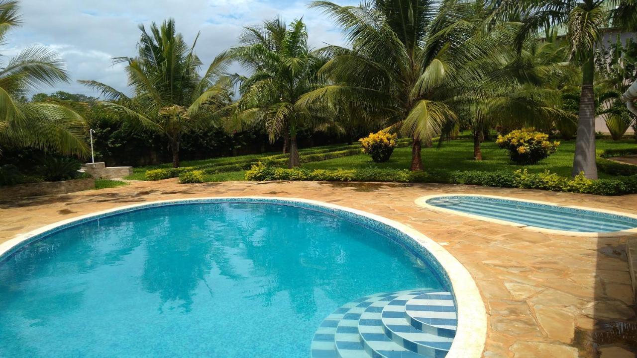 Galu Gardens Apartments Diani Beach Extérieur photo